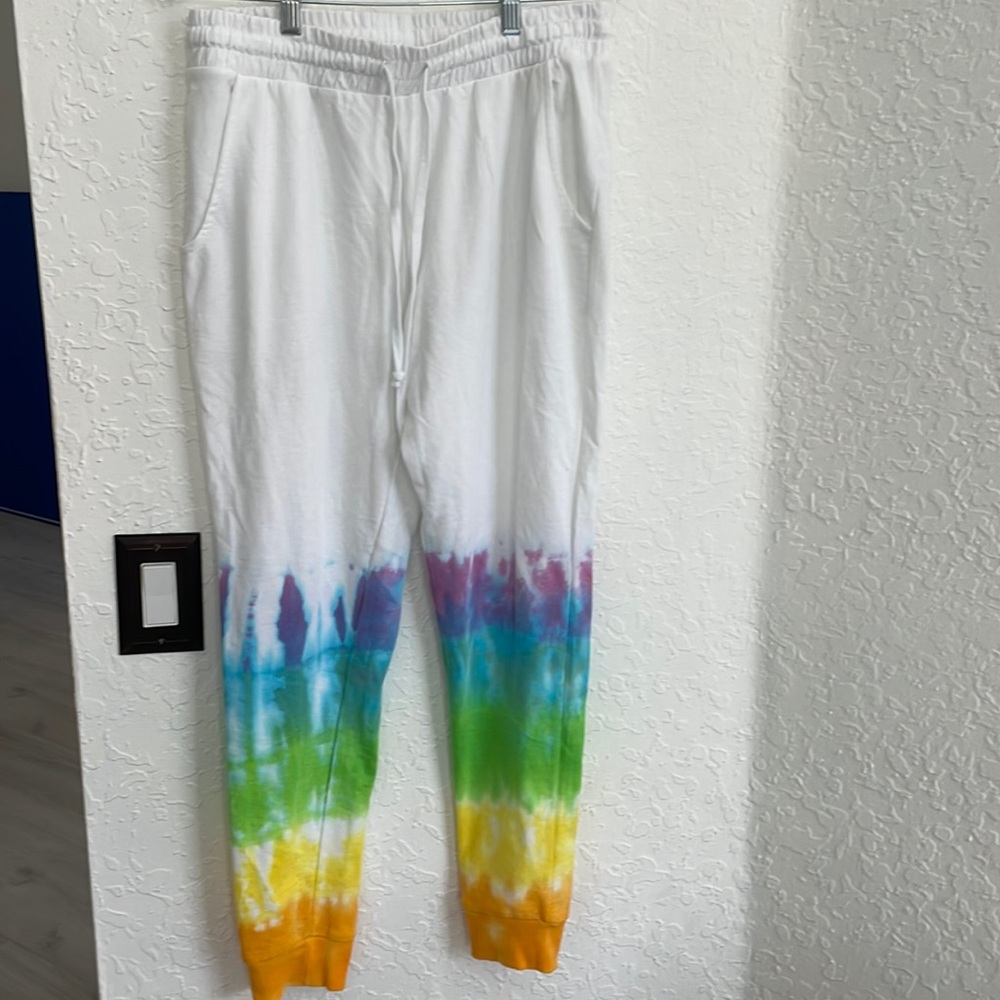 white wjth rainbow legs
